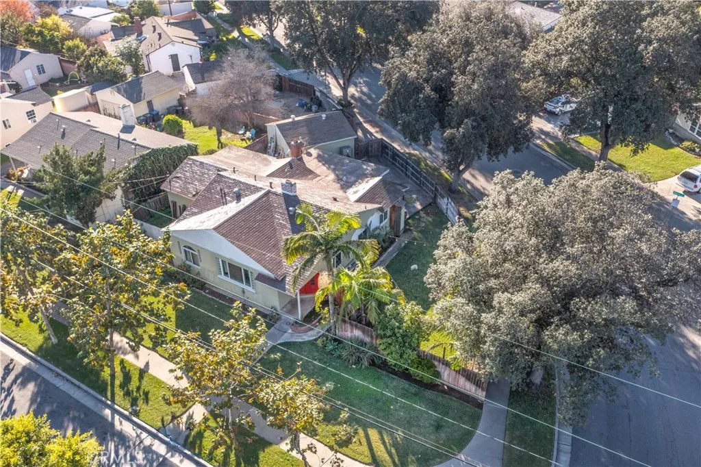 Additional image 67 of 2422 N Forest Ave, Santa Ana, CA 92706