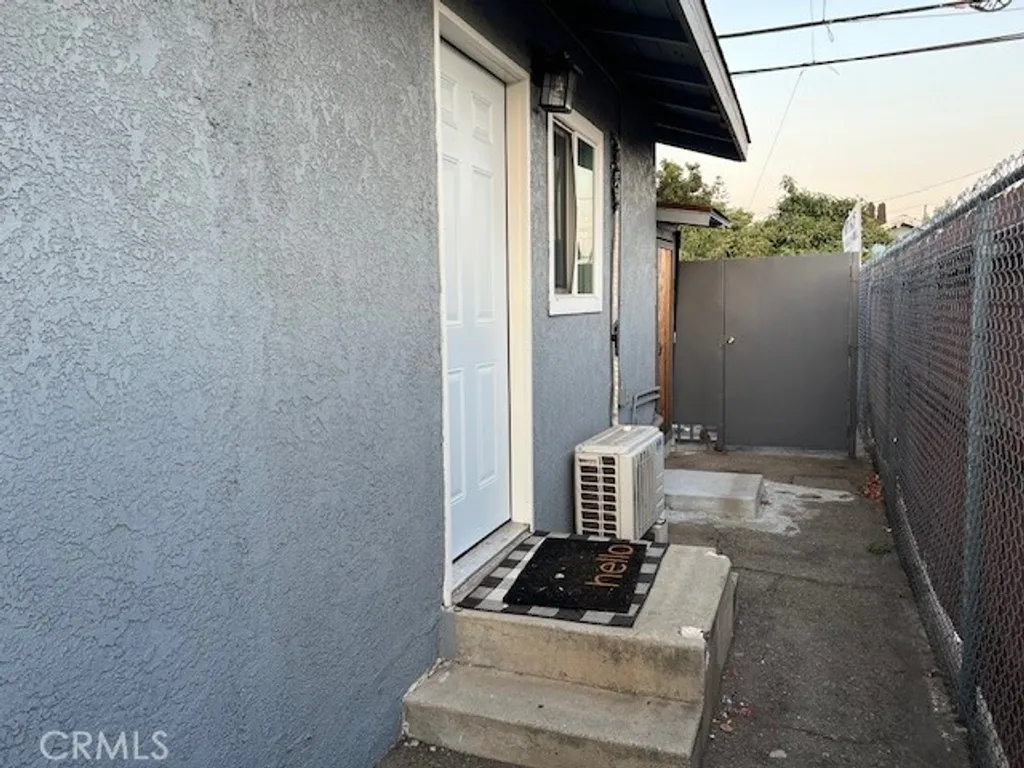 Additional image 6 of 504 S Harbor Blvd, Fullerton, CA 92832