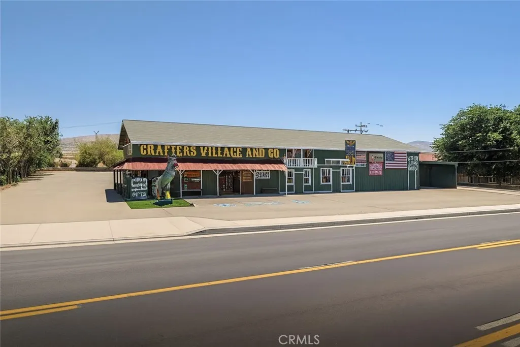 Additional image 4 of 8300 Pearblossom, Littlerock, CA 93543