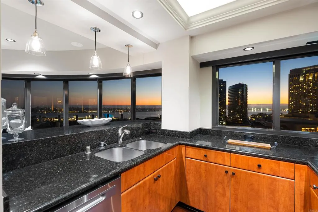 Additional image 44 of 200 Harbor Dr Unit 1502, San Diego, CA 92101