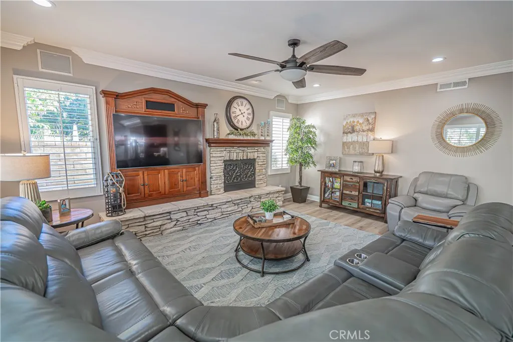 Additional image 14 of 23321 Cuestport Drive, Valencia, CA 91354