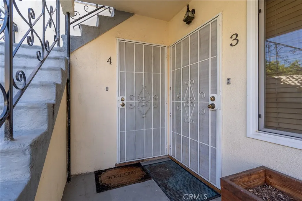 Additional image 23 of 4579 Ambrose Avenue Unit 4, Los Angeles, CA 90027