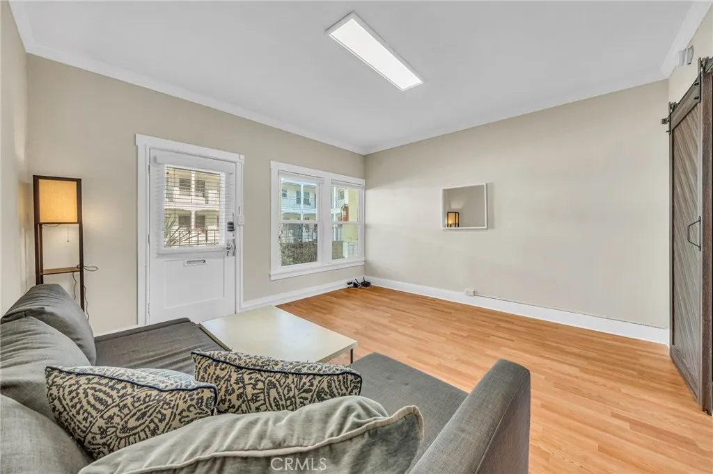 Additional image 20 of 4125 S Figueroa Street Unit 218, Los Angeles, CA 90037