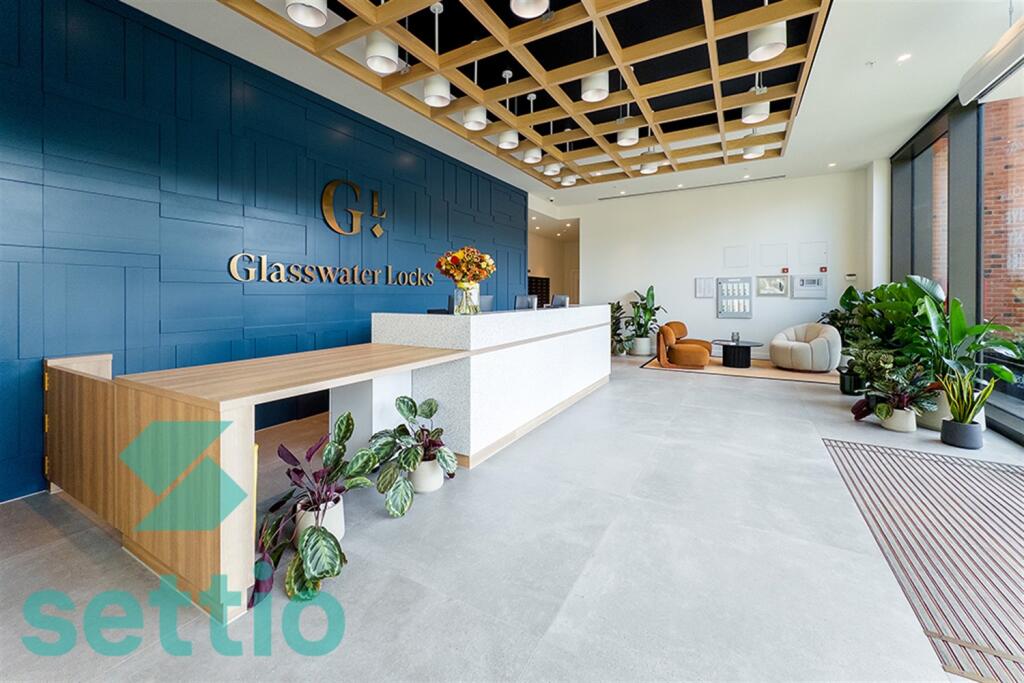 Additional image 16 of Belmont Wharf, Glasswater Locks, B4