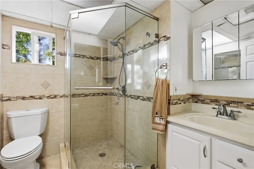 Additional image 60 of 760 Luton Dr, Glendale, CA 91206