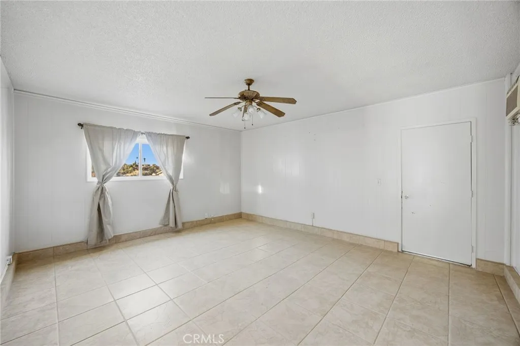 Additional image 31 of 4975 Loris Street, San Diego, CA 92105