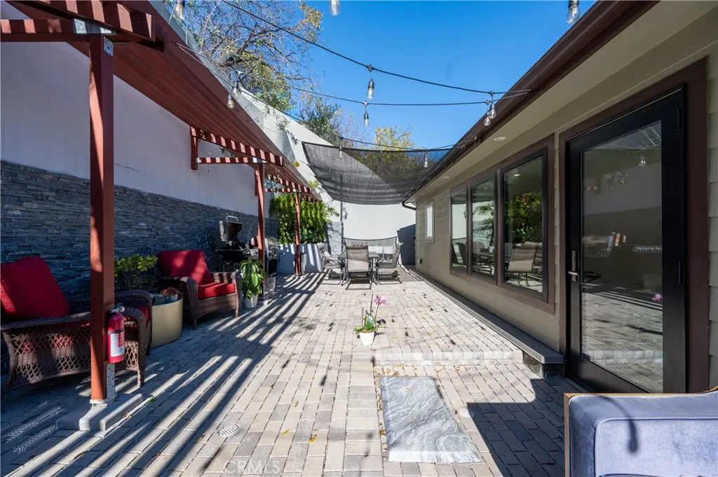 Additional image 27 of 2239 Laurel Canyon Blvd, Los Angeles, CA 90046