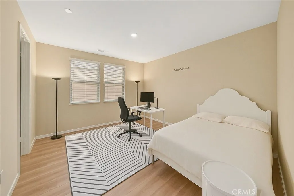 Additional image 41 of 81 Pelican Lane, Irvine, CA 92618