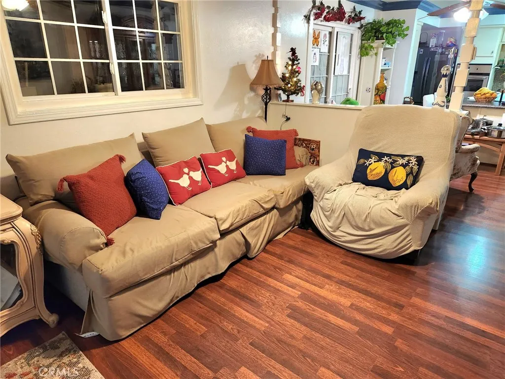 Additional image 93 of 19755 Steinway Street, Canyon Country, CA 91351