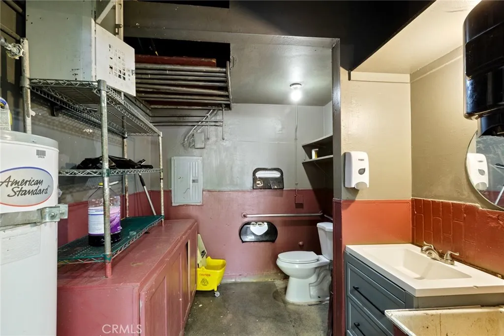 Additional image 20 of 21620 Roscoe Unit 21602-21604 Unit 21602-2160, Canoga Park, CA 91304