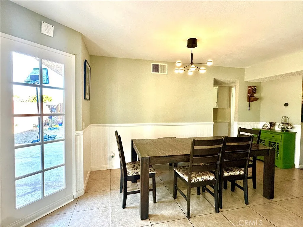 Additional image 9 of 1142 Brentwood, Rialto, CA 92376