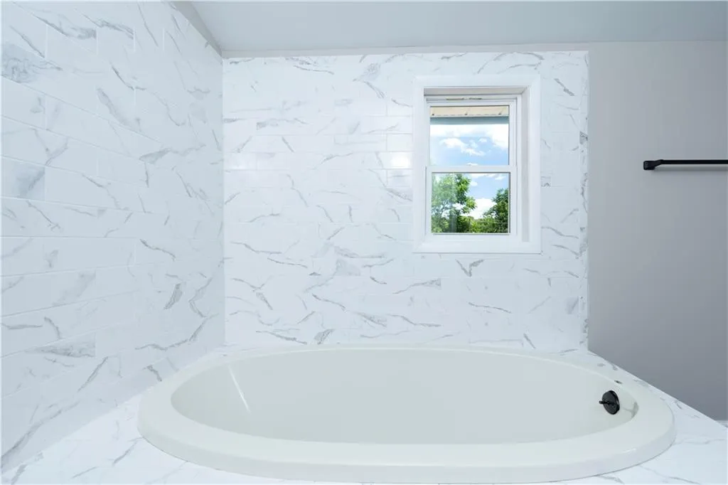 Additional image 22 of 302 1st Street SE, Lafayette, AL 36862