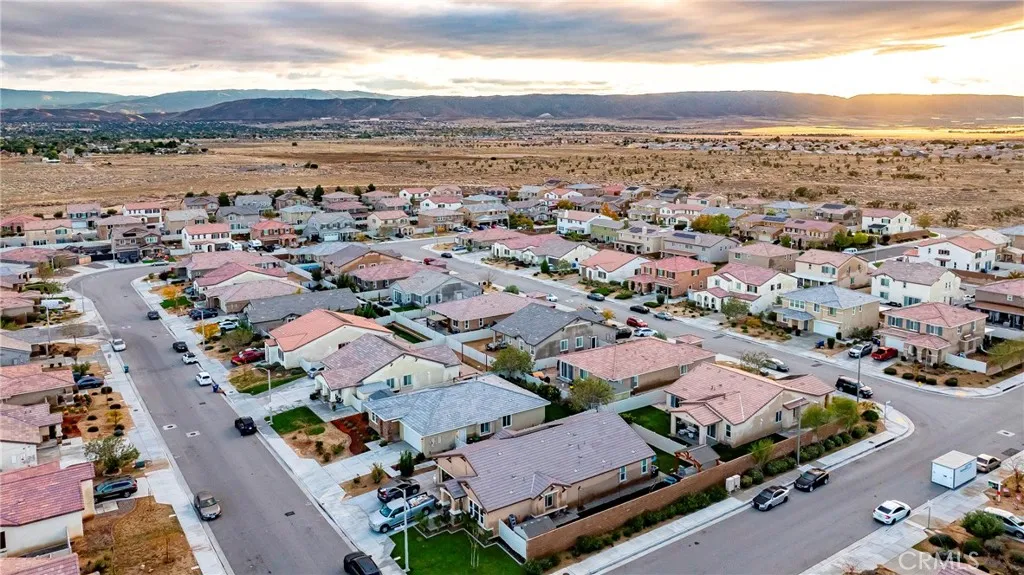 Additional image 48 of 44123 Pagoda Way, Lancaster, CA 93536