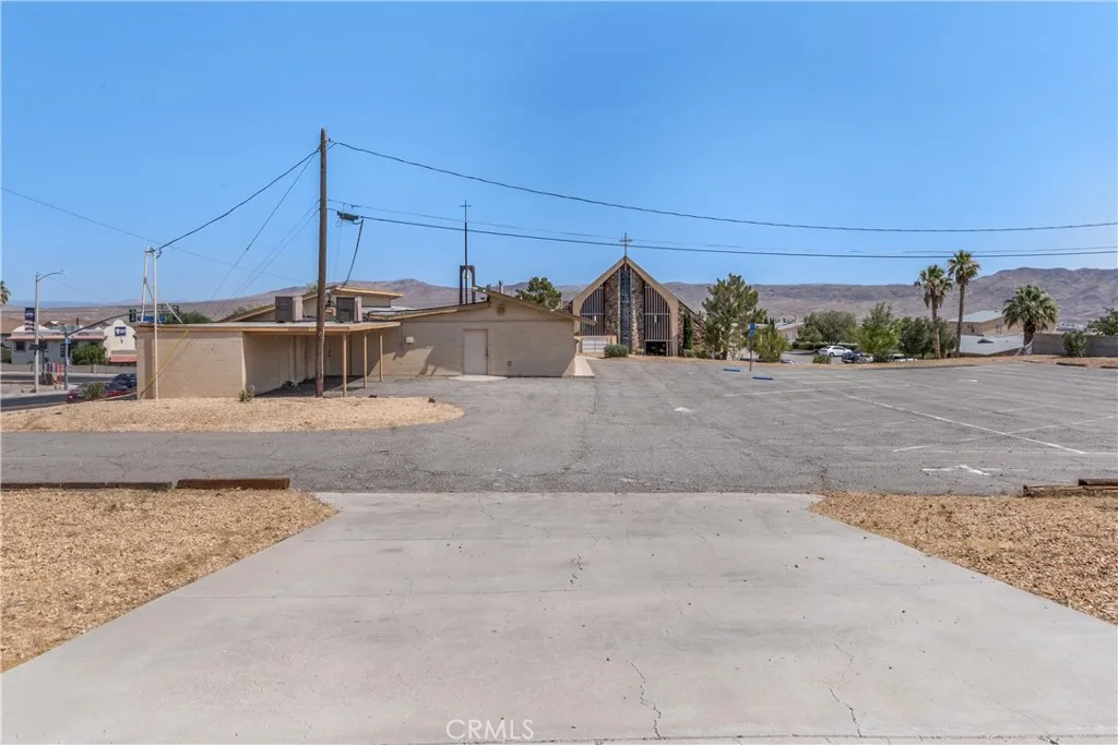 Additional image 7 of 500 E Mountain View Street, Barstow, CA 92311
