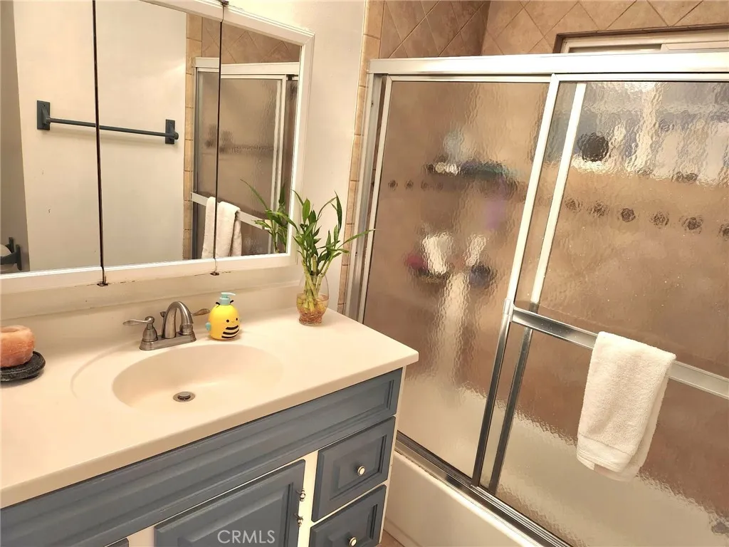 Additional image 39 of 19755 Steinway Street, Canyon Country, CA 91351