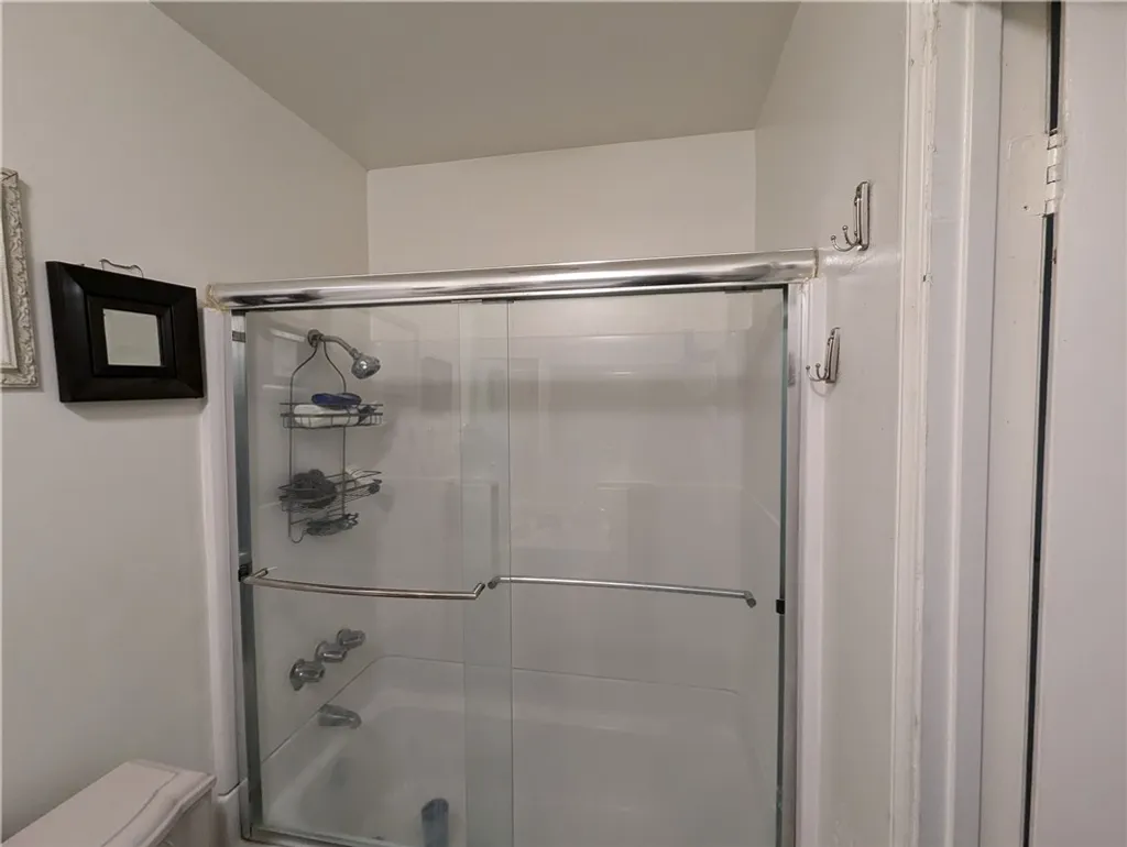 Additional image 17 of 18530 Hatteras St Unit 329, Tarzana, CA 91356