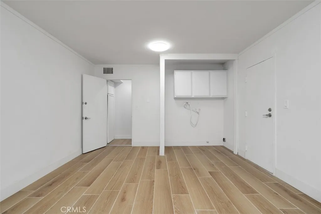 Additional image 40 of 4218 Troost Unit 20, Studio City, CA 91604