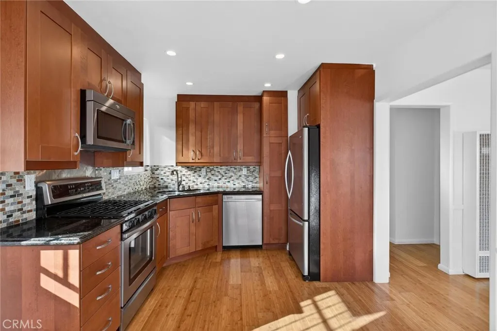 Additional image 16 of 2432 W 237th Place, Torrance, CA 90501