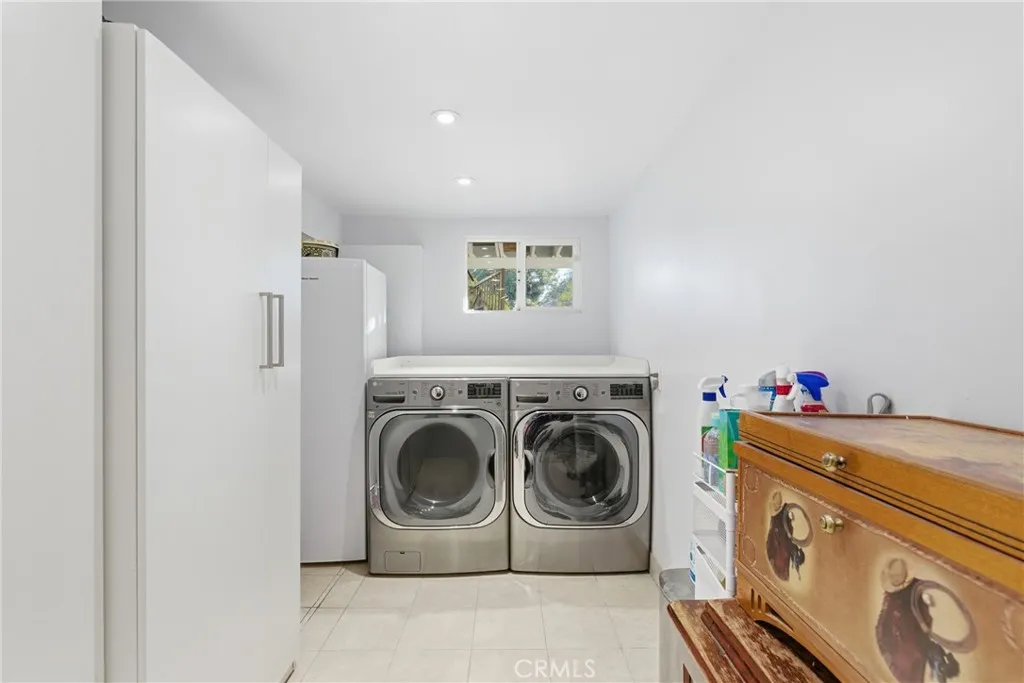 Additional image 57 of 760 Luton Dr, Glendale, CA 91206