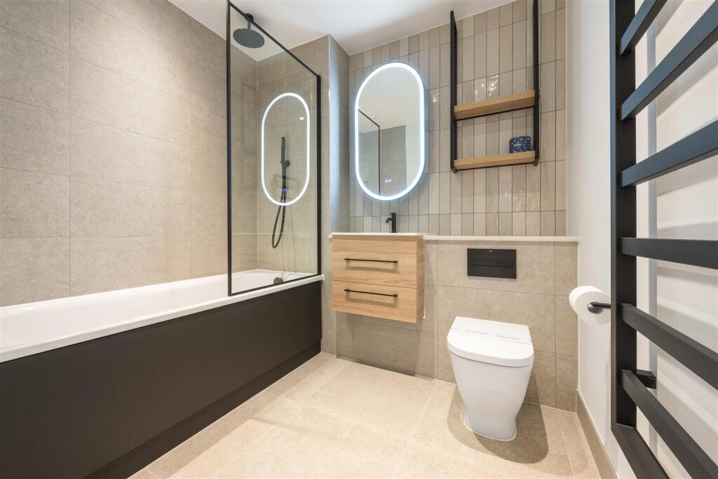 Additional image 16 of Glasswater Locks, Belmont Row, Birmingham, B4