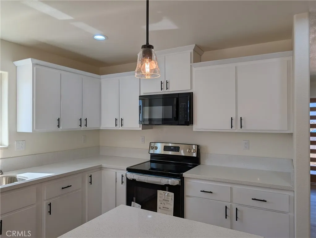 Additional image 31 of 9878 Magnolia Avenue, California City, CA 93505