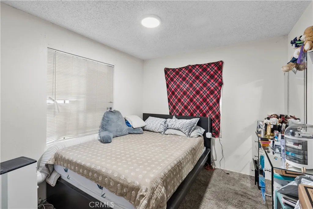 Additional image 28 of 554 W Mariposa Dr, Rialto, CA 92376