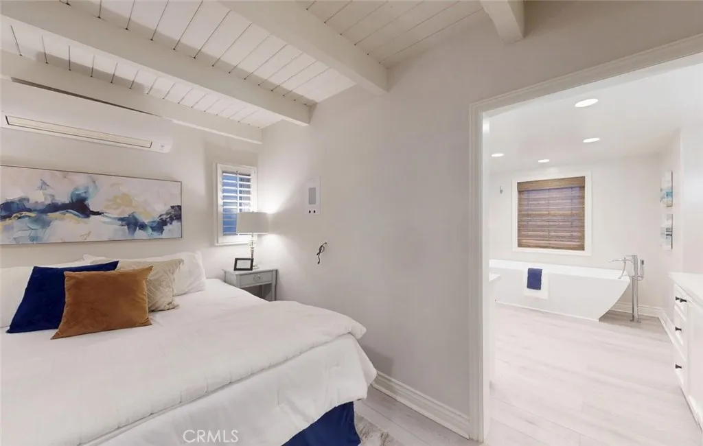 Additional image 115 of 322 12 th St, Huntington Beach, CA 92648