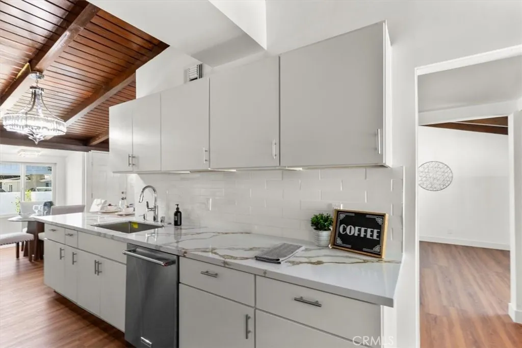 Additional image 42 of 8008 Aura, Reseda, CA 91335