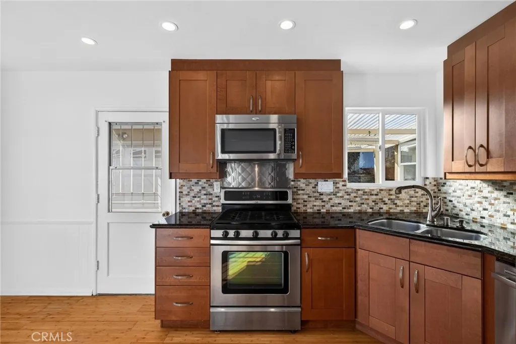 Additional image 14 of 2432 W 237th Place, Torrance, CA 90501