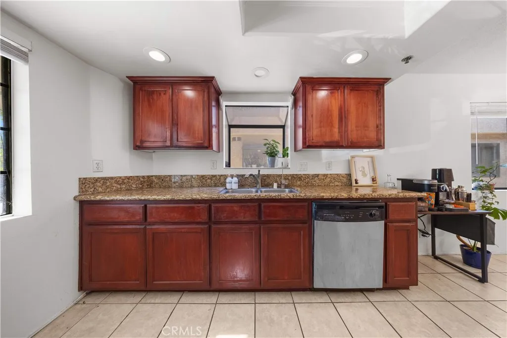 Additional image 16 of 25 Palmetto Dr Unit A, Alhambra, CA 91801