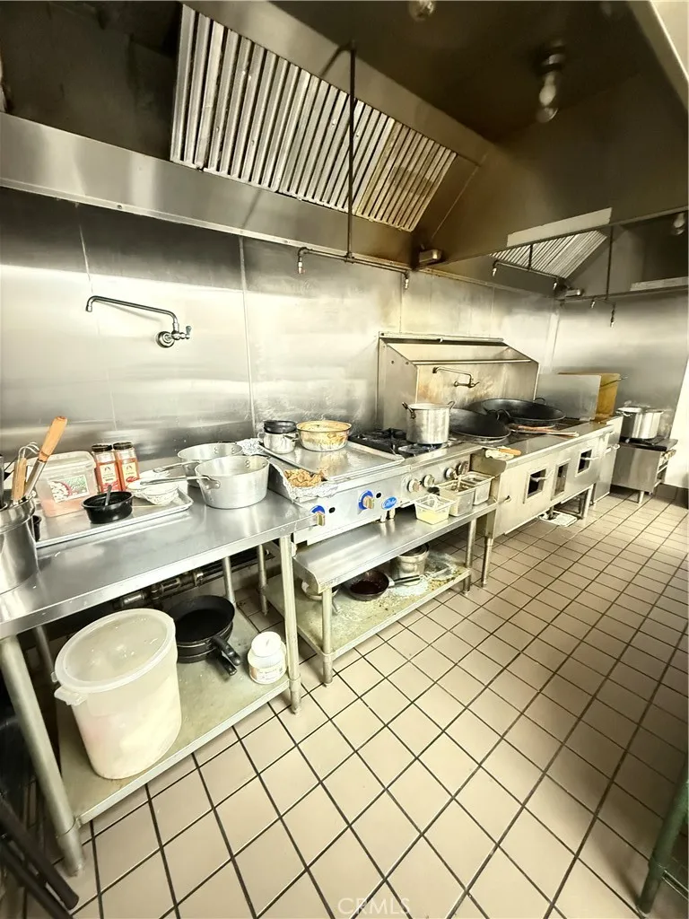 Additional image 19 of 1775 Northpark Blvd W Unit 4, San Bernardino, CA 92407