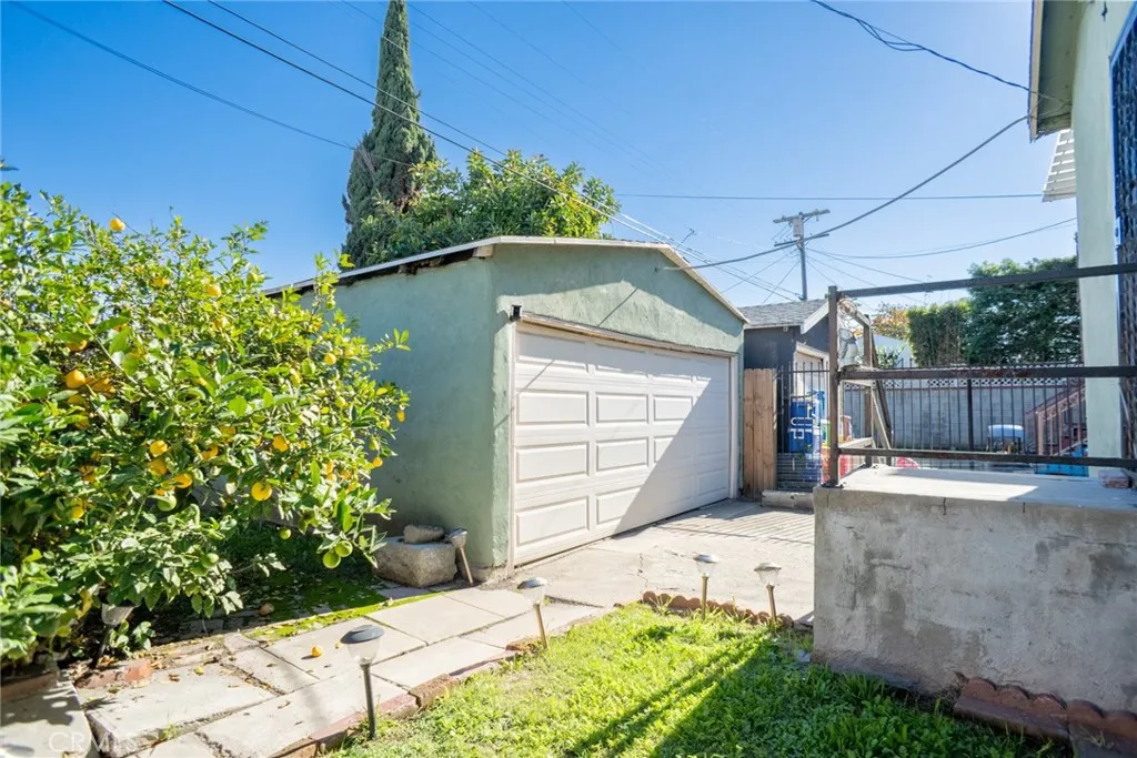 Additional image 72 of 5934 Madden, Los Angeles, CA 90043