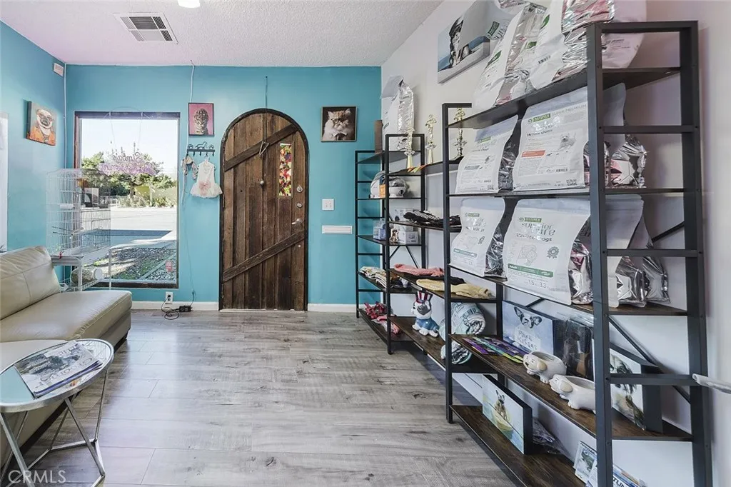 Additional image 27 of 2006 E Foothill Boulevard, Pasadena, CA 91107