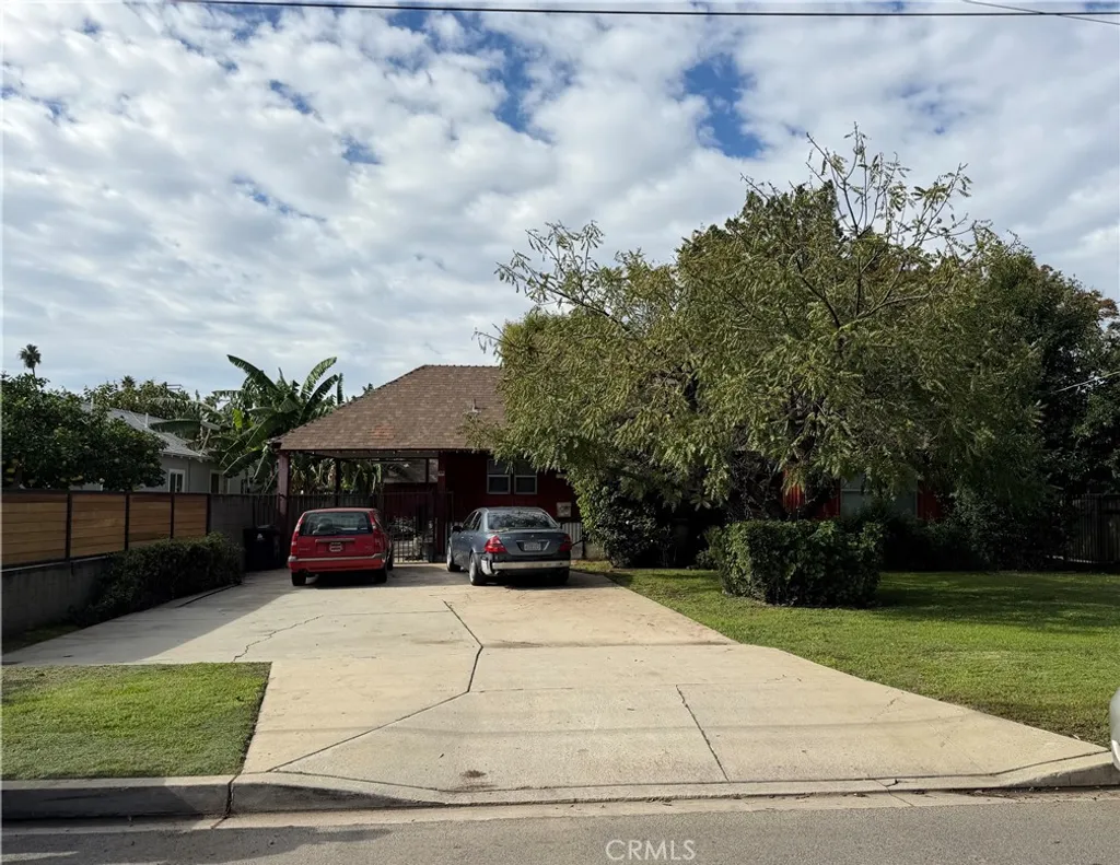 Property image for 7229 De Celis, Van Nuys, CA 91406