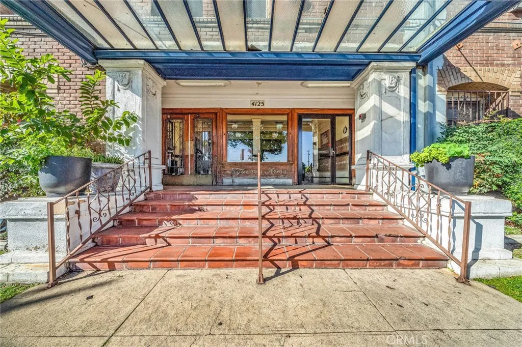 Additional image 32 of 4125 S Figueroa Street Unit 218, Los Angeles, CA 90037