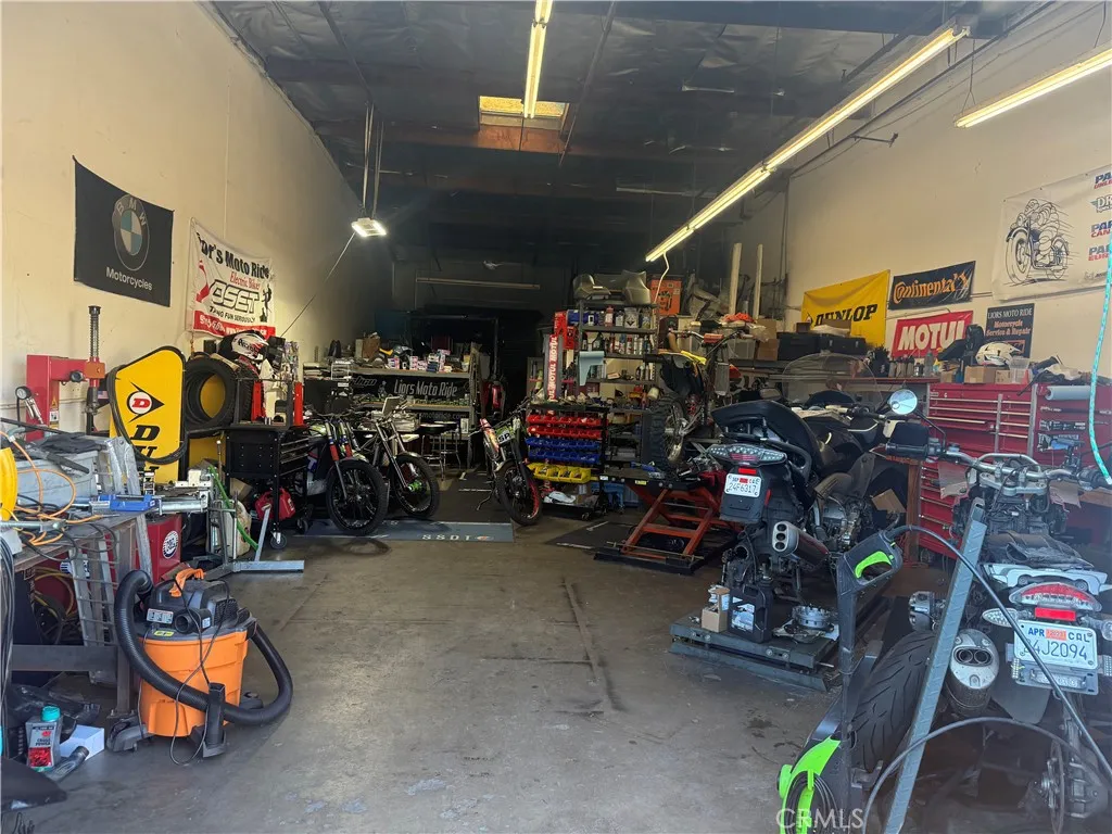 Additional image 32 of 169 N Maple Street Unit H, Corona, CA 92878