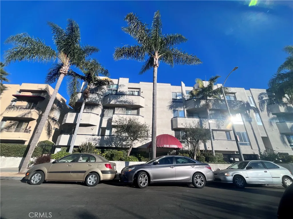 Additional image 3 of 1240 S Corning St Unit 108, Los Angeles, CA 90035