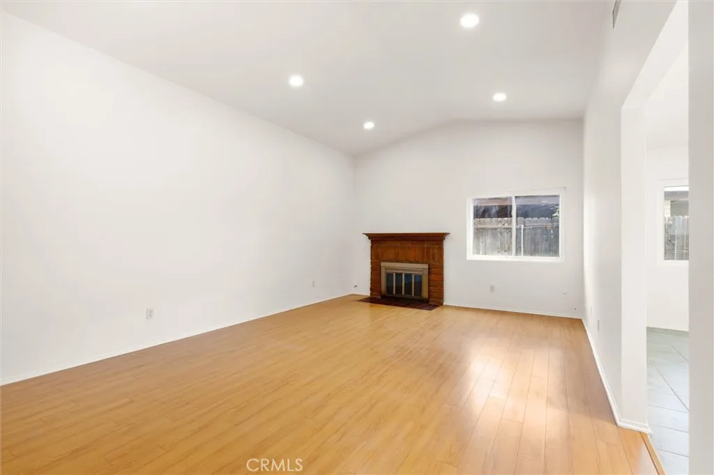 Additional image 4 of 618 S Sally Lee Street, Azusa, CA 91702