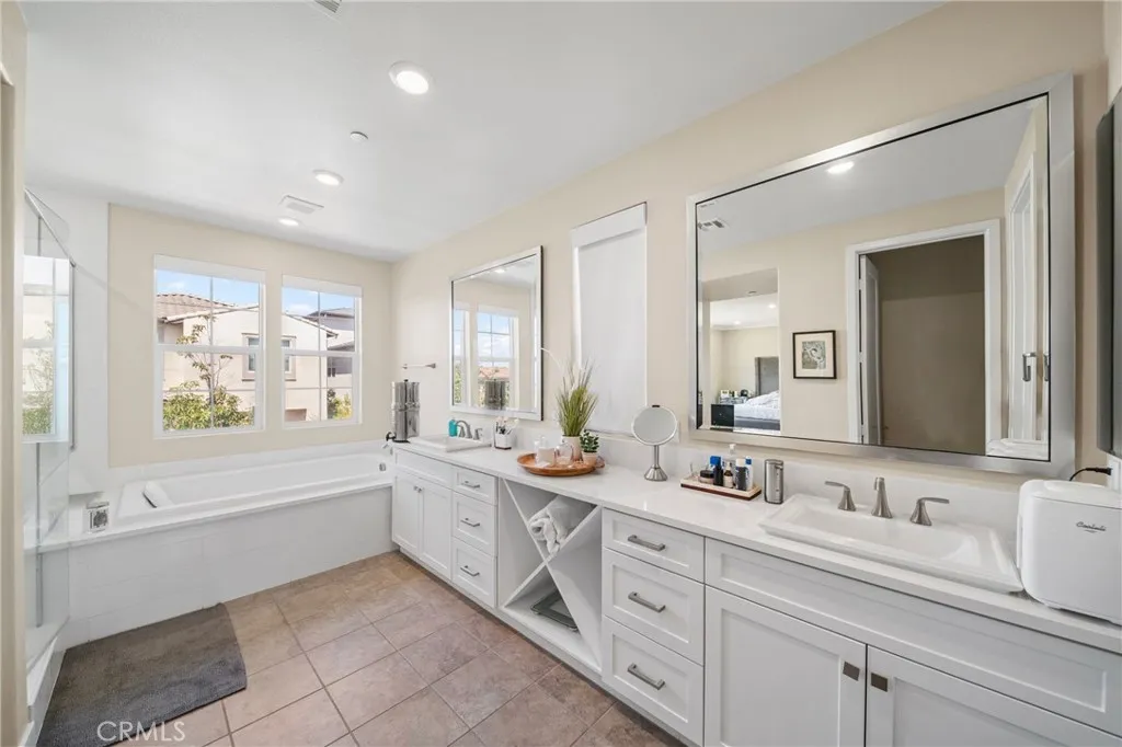 Additional image 39 of 81 Pelican Lane, Irvine, CA 92618