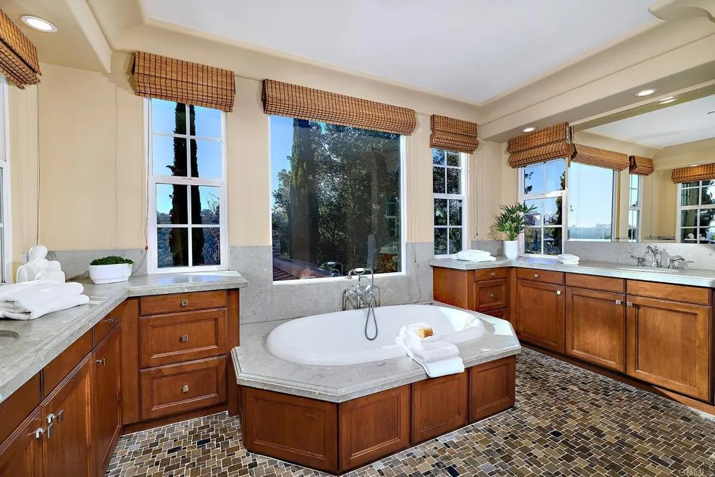 Additional image 71 of 6591 Halite Place, Carlsbad, CA 92009