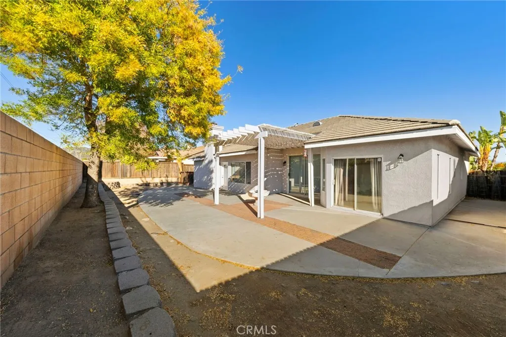 Additional image 76 of 4060 N Flame Tree Ave, Rialto, CA 92377