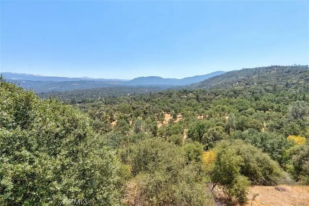 Additional image 3 of 38797 Highway 41, Oakhurst, CA 93644