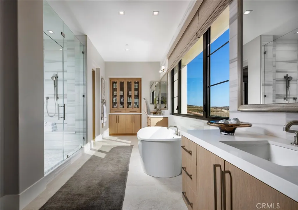 Additional image 36 of 564 Peninsula, Irvine, CA 92602