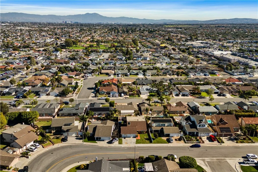 Additional image 54 of 19782 Felcliff Ln, Huntington Beach, CA 92646