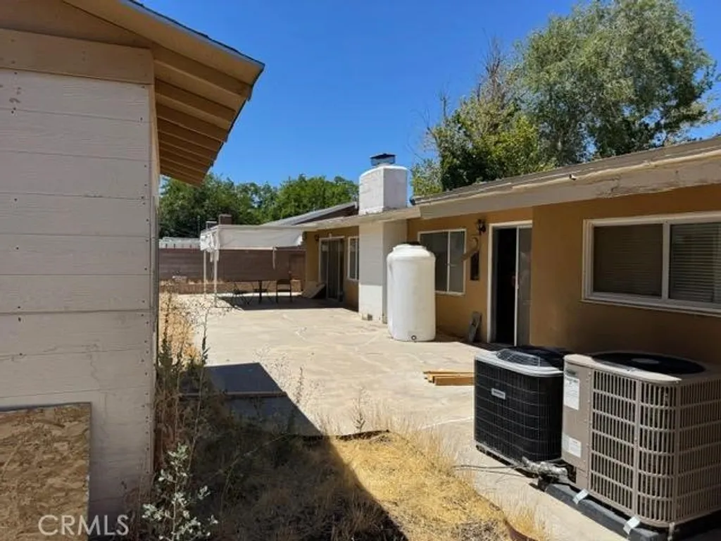 Additional image 13 of 1118 E Avenue J3, Lancaster, CA 93535