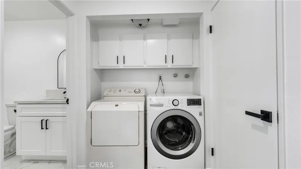 Additional image 34 of 527 E Elmwood Ave, Burbank, CA 91501