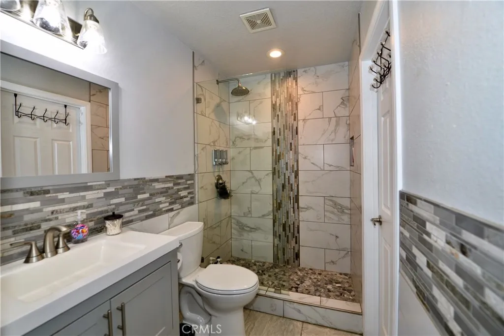 Additional image 23 of 18465 Tarpon Lane, Victorville, CA 92395