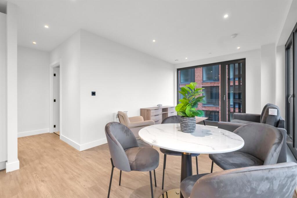 Additional image 17 of Ashted Wharf, Glasswater Locks, B4