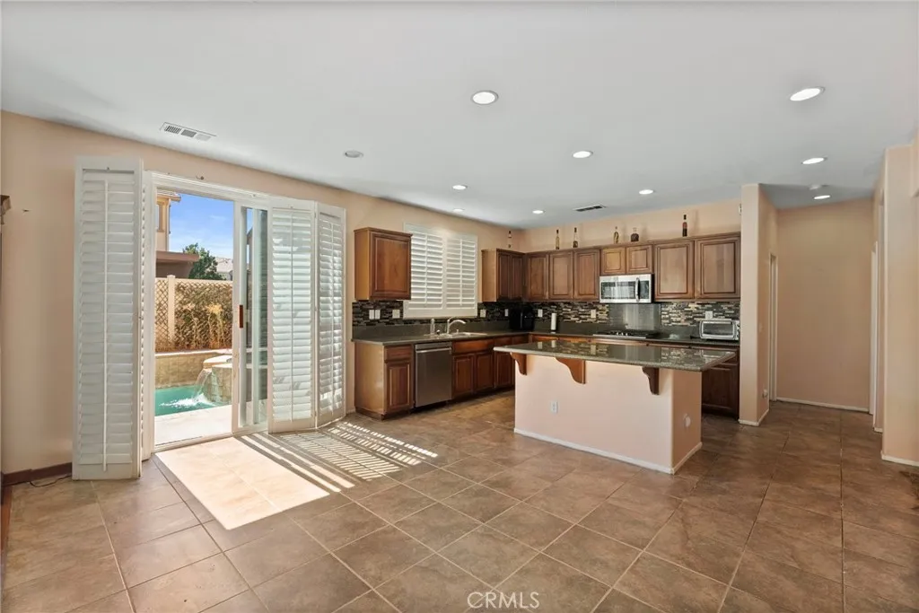 Additional image 11 of 2300 Camellia Street, Palmdale, CA 93551