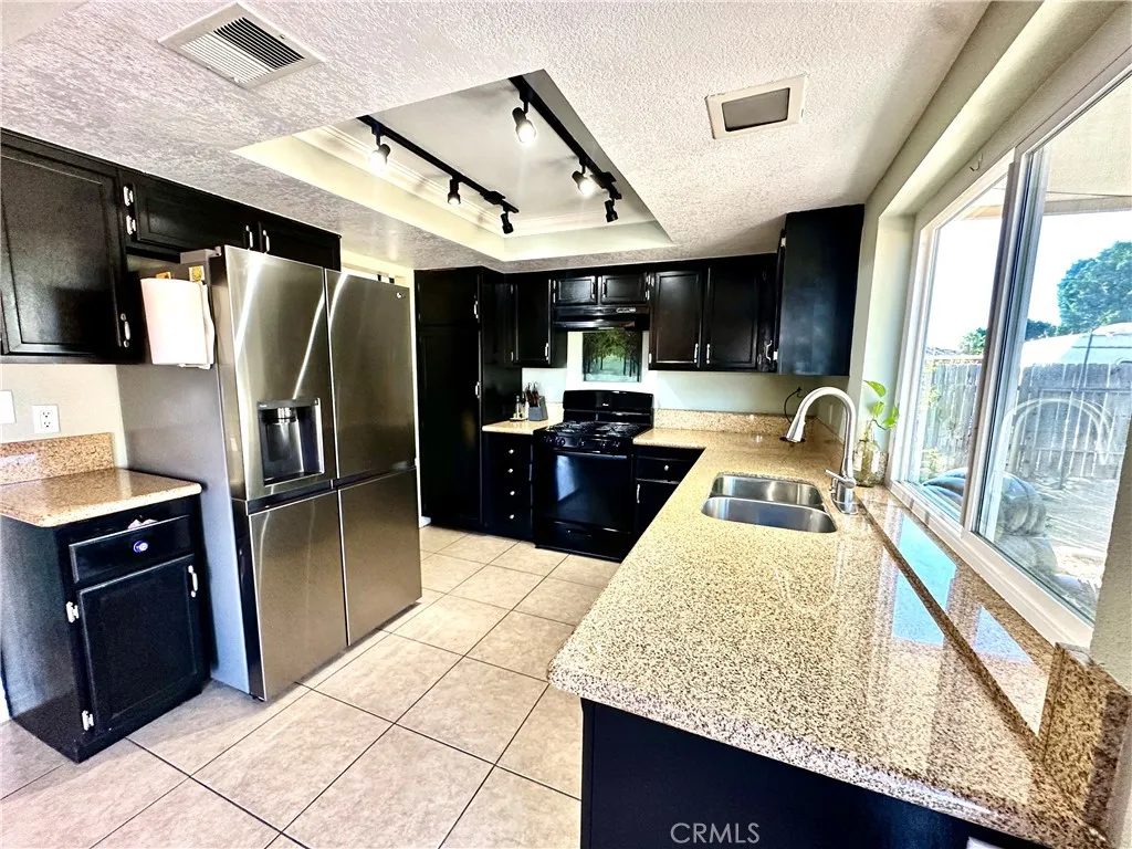 Additional image 11 of 1142 Brentwood, Rialto, CA 92376